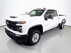 Used 2025  Chevrolet Silverado 2500HD 4WD Crew Cab 172" Work Truck Gas at Graham Auto Mall near Mansfield&comma; OH