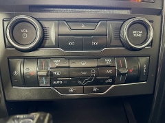 Used 2017  Ford Explorer 4d SUV FWD XLT at Graham Auto Mall near Mansfield&comma; OH