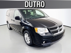  2019 Dodge Grand Caravan 4d Wagon SXT at Dutro Auto near Zanesville&comma; OH