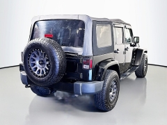Used 2017  Jeep Wrangler Unlimited 4d Convertible Sahara at Dutro Auto near Zanesville&comma; OH