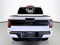 New 2026  Nissan Frontier Crew Cab 4x4 PRO-4X w&sol;R Package at Dutro Auto near Zanesville&comma; OH
