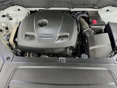 Used 2018  Volvo XC90 4d SUV AWD T6 Momentum at Graham Auto Mall near Mansfield&comma; OH