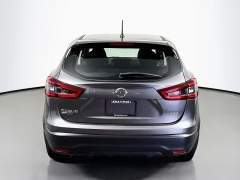 Used 2020  Nissan Rogue Sport 4d SUV AWD S at Graham Auto Mall near Mansfield&comma; OH