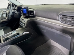 Used 2022  Ford Explorer XLT 4WD at Graham Auto Mall near Mansfield, OH