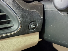 Used 2013  Chrysler 200 2d Convertible Touring at Dutro Auto near Zanesville, OH