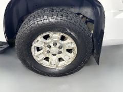 Used 2007  GMC Yukon 4d SUV 4WD SLT-1 at Graham Auto Mall near Mansfield, OH