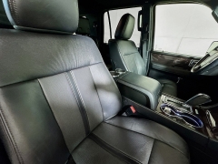 Used 2016  Lincoln Navigator 4d SUV 4WD Reserve at Dutro Auto near Zanesville&comma; OH