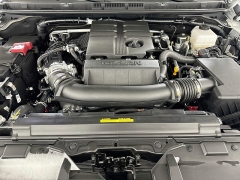 New 2026  Nissan Frontier Crew Cab 4x4 PRO-4X w&sol;R Package at Dutro Auto near Zanesville&comma; OH