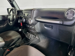 Used 2017  Jeep Wrangler Unlimited 4d Convertible Sahara at Dutro Auto near Zanesville&comma; OH
