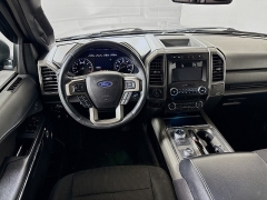 Used 2018  Ford Expedition Max 4d SUV 4WD XLT at Dutro Auto near Zanesville&comma; OH