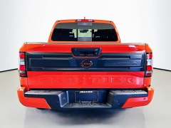 New 2025  Nissan Frontier Crew Cab 4x4 PRO-4X at Graham Auto Mall near Mansfield, OH