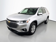 Used 2019  Chevrolet Traverse 4d SUV FWD LT Cloth w&sol;1LT at Graham Auto Mall near Mansfield&comma; OH