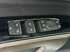 New 2025  Nissan Pathfinder Platinum 4WD at Dutro Auto near Zanesville&comma; OH