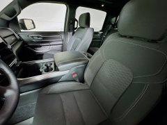 Used 2025  Ram 1500 4WD Big Horn Crew Cab 5'7" Box Lvl 2 at Dutro Auto near Zanesville&comma; OH