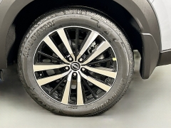 New 2025 Nissan Pathfinder Platinum 4WD at Dutro Auto near Zanesville, OH
