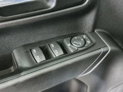 Used 2023  Chevrolet Silverado 1500 4WD Crew Cab 147" Custom at Dutro Auto near Zanesville&comma; OH