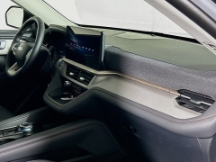 New 2026  Ford Explorer Active 4WD at Graham Auto Mall near Mansfield, OH