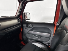 Used 2018  Jeep Wrangler Unlimited 4d SUV 4WD Rubicon at Graham Auto Mall near Mansfield, OH