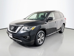 Used 2020  Nissan Pathfinder 4d SUV FWD SV at Dutro Auto near Zanesville&comma; OH