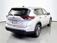Used 2024  Nissan Rogue AWD S at Graham Auto Mall near Mansfield&comma; OH