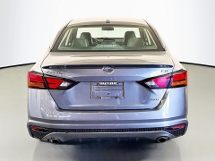 Used 2019  Nissan Altima 4d Sedan AWD 2&period;5L SR at Graham Auto Mall near Mansfield&comma; OH