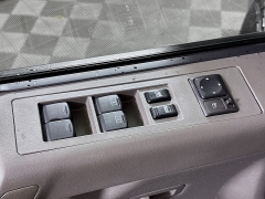 Used 2005  Nissan Armada 4d SUV 4WD SE at Graham Auto Mall near Mansfield&comma; OH