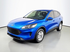 Used 2020  Ford Escape 4d SUV AWD SE at Graham Auto Mall near Mansfield&comma; OH