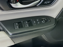 Used 2020  Honda CR-V 4d SUV AWD Touring at Graham Auto Mall near Mansfield&comma; OH