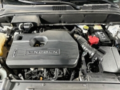Used 2019  Lincoln Nautilus 4d SUV FWD Reserve 2&period;0L at Graham Auto Mall near Mansfield&comma; OH