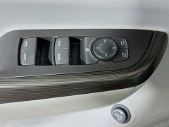 Used 2023  GMC Acadia AWD 4dr SLT at Graham Auto Mall near Mansfield&comma; OH