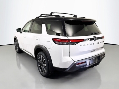 New 2026  Nissan Pathfinder Platinum 4WD at Dutro Auto near Zanesville&comma; OH