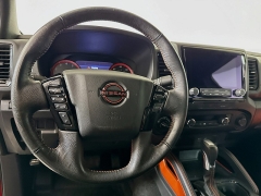 Used 2022  Nissan Frontier Crew Cab 4x4 PRO-4X Auto at Dutro Auto near Zanesville&comma; OH