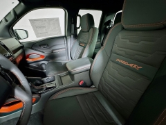 New 2025  Nissan Frontier Crew Cab 4x4 PRO-4X at Graham Auto Mall near Mansfield, OH