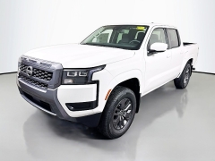 New 2026  Nissan Frontier Crew Cab 4x4 SV at Dutro Auto near Zanesville&comma; OH