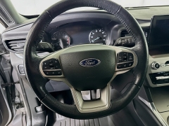 Used 2022  Ford Explorer XLT 4WD at Graham Auto Mall near Mansfield, OH