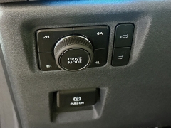 New 2027  Ford Expedition Platinum 4x4 at Dutro Auto near Zanesville&comma; OH