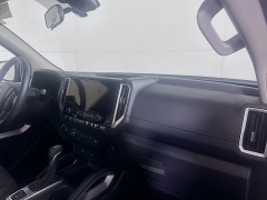 New 2026  Nissan Frontier Crew Cab 4x4 SV at Dutro Auto near Zanesville&comma; OH