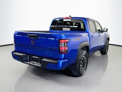 Used 2024  Nissan Frontier Crew Cab 4x4 PRO-4X at Dutro Auto near Zanesville&comma; OH
