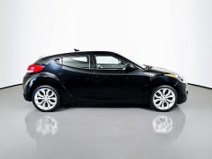 Used 2015  Hyundai Veloster 3d Coupe Auto at Graham Auto Mall near Mansfield&comma; OH