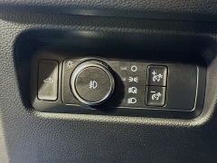 Used 2024  Ford Ranger XLT 4WD SuperCrew 5' Box at Graham Auto Mall near Mansfield&comma; OH