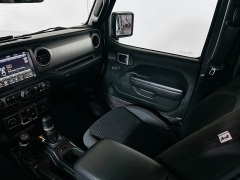 Used 2021  Jeep Gladiator 80th Anniversary 4x4 at Graham Auto Mall near Mansfield, OH