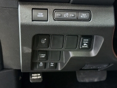 New 2026  Nissan Frontier Crew Cab 4x4 PRO-4X w&sol;R Package at Dutro Auto near Zanesville&comma; OH