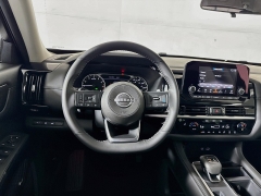 Used 2025  Nissan Pathfinder SV 4WD at Graham Auto Mall near Mansfield&comma; OH