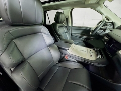 New 2025  Lincoln Navigator L Reserve 4x4 at Graham Auto Mall near Mansfield&comma; OH