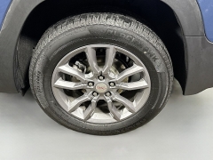 Used 2024  GMC Terrain AWD 4dr SLT at Graham Auto Mall near Mansfield&comma; OH