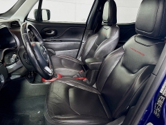 Used 2021  Jeep Renegade Trailhawk 4x4 at Dutro Auto near Zanesville&comma; OH