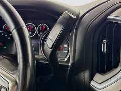 Used 2021  Chevrolet Silverado 1500 4WD Crew Cab 147" LT at Graham Auto Mall near Mansfield, OH