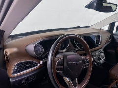 Used 2017  Chrysler Pacifica 4d Wagon Limited at Graham Auto Mall near Mansfield&comma; OH