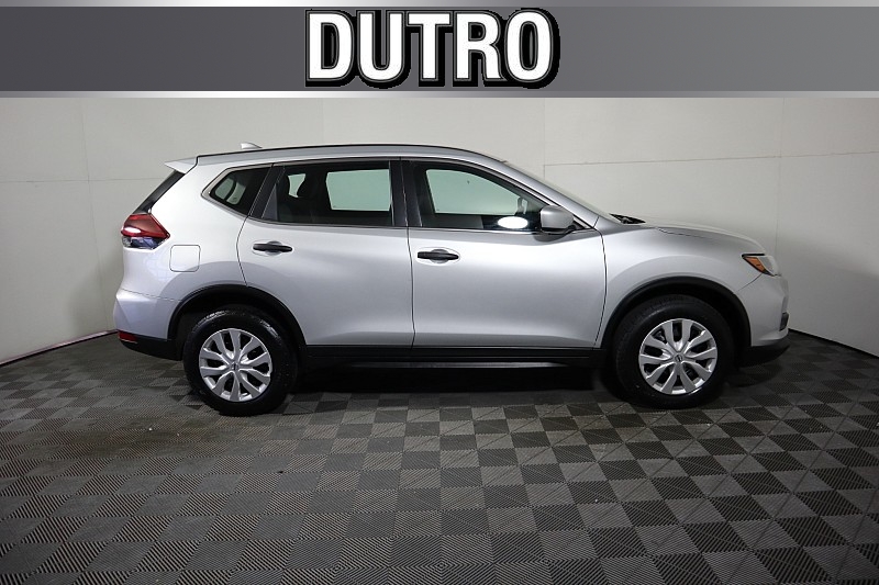 Used 2020  Nissan Rogue 4d SUV AWD S at Graham Auto Mall near Mansfield, OH