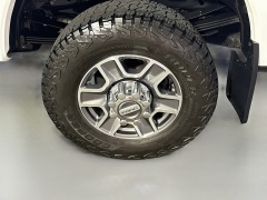 Used 2025  Ford Super Duty F-350 4WD XLT Crew Cab SRW 6&period;75' Box at Graham Auto Mall near Mansfield&comma; OH